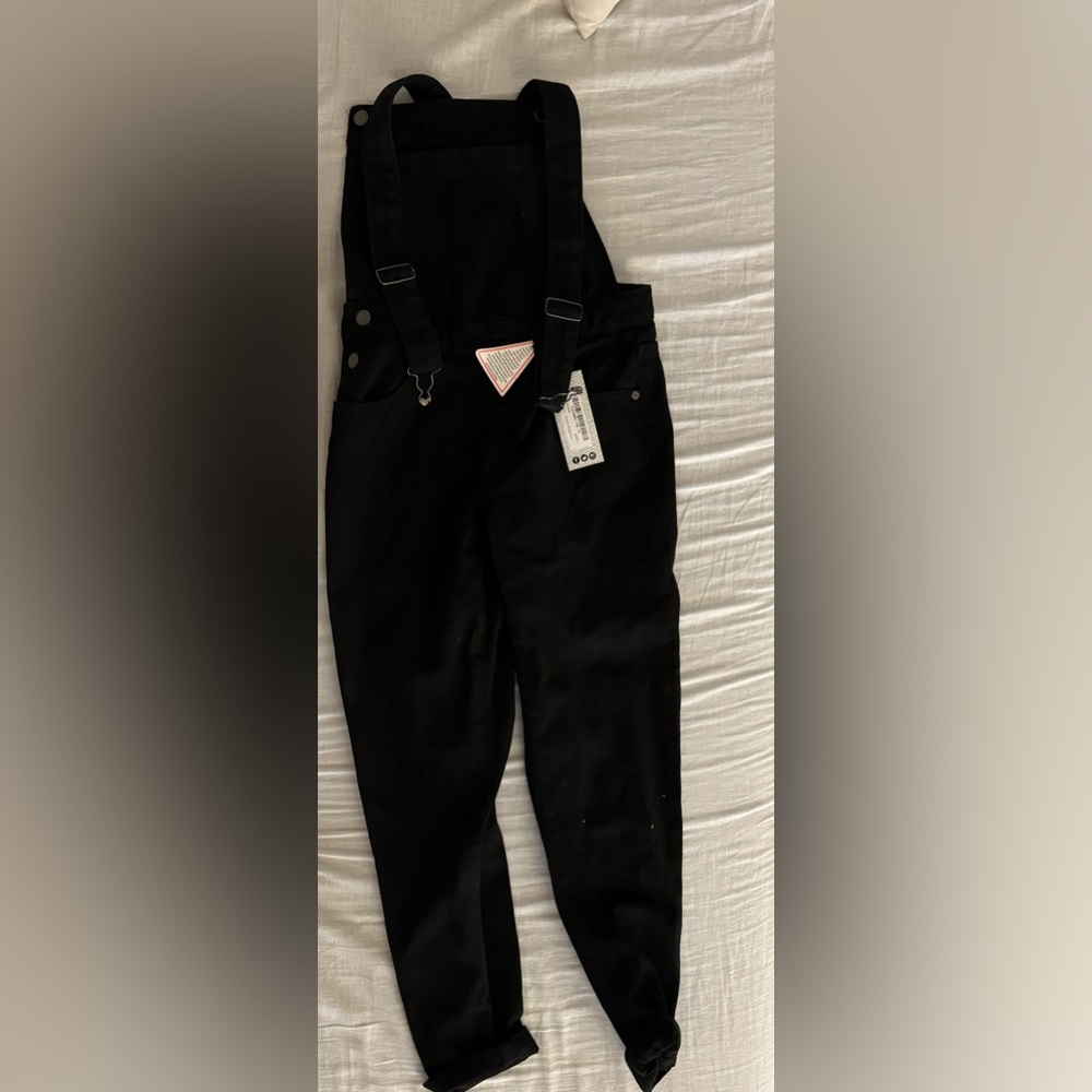 Boohoo black overalls size petite US0